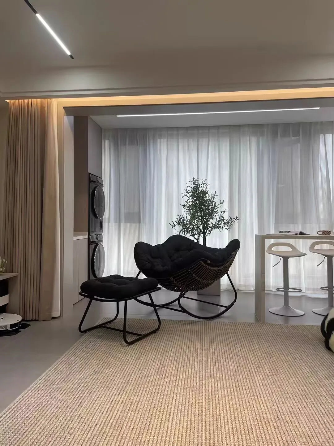 Cozy Rattan Rocker Recliner